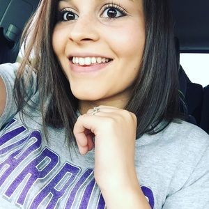 Meet your Posher, Kelli